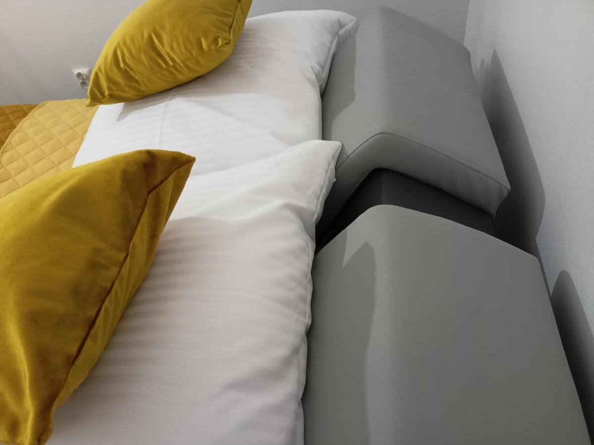 Apartament Radiostacja, Parking Free, Klimatyzacja Gliwice Dış mekan fotoğraf