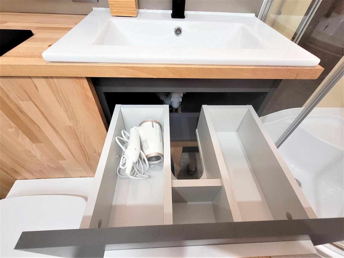 Apartament Radiostacja, Parking Free, Klimatyzacja Gliwice Dış mekan fotoğraf